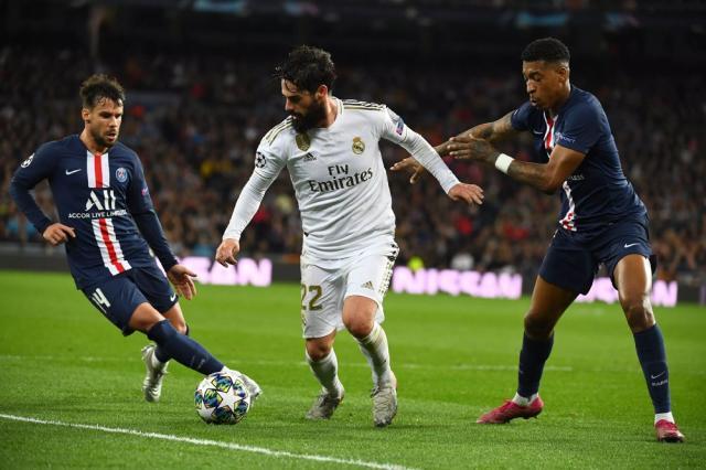 阿扎尔过爆整个法国后防线,阿扎尔18年单挑法国后防线