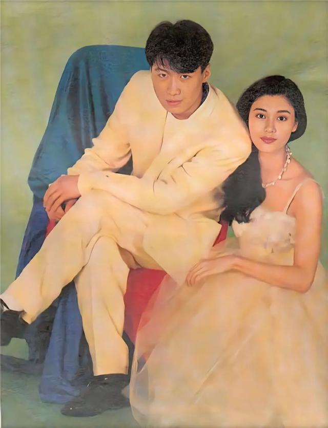 花魁杜十娘李嘉欣饰演谁,李嘉欣版杜十娘怒沉百宝箱