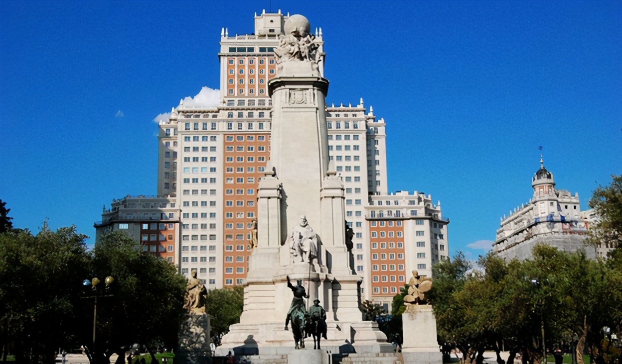 西班牙旅游马德里不思议,西班牙马德里旅游必去的打卡点