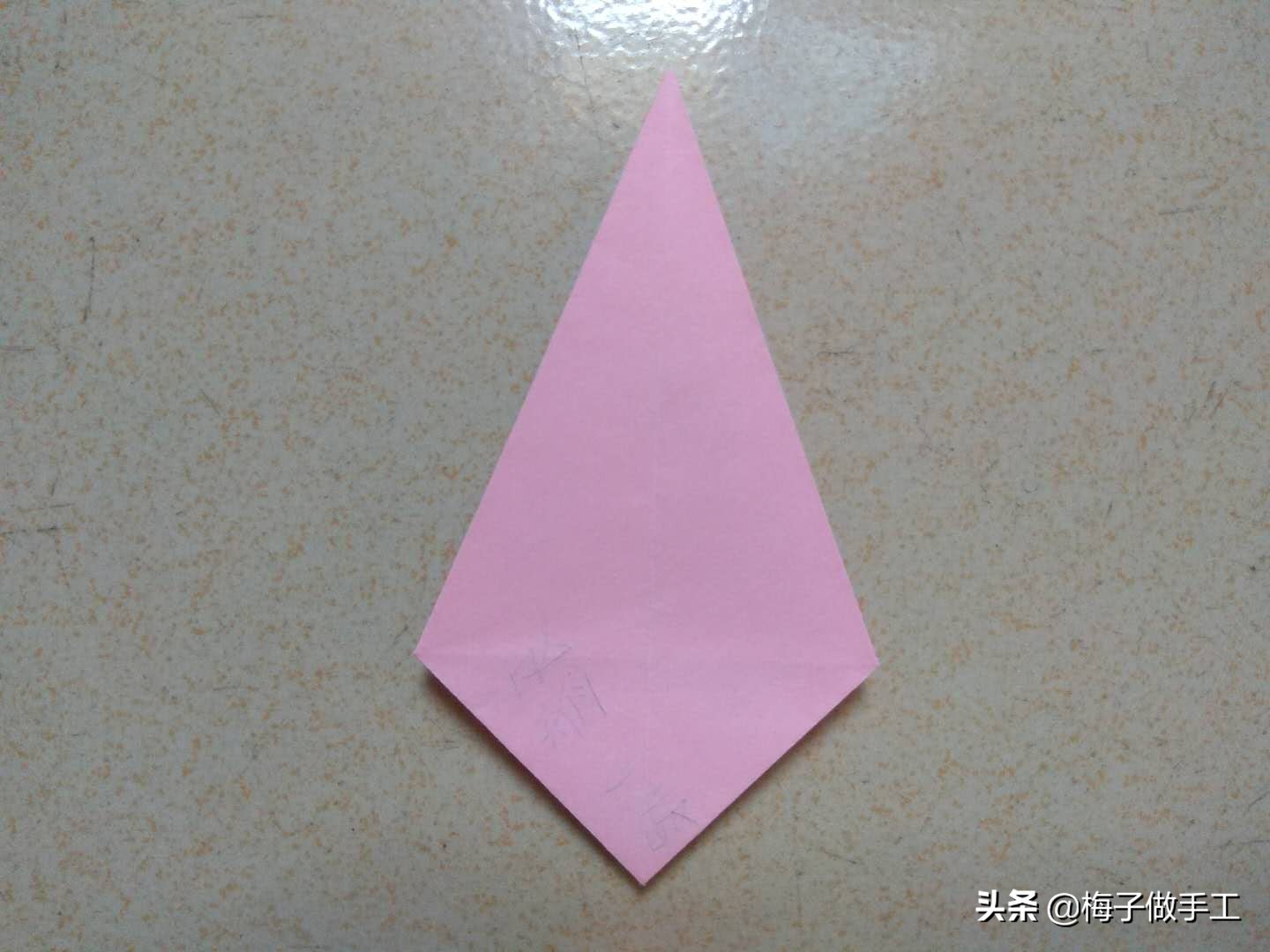 简易折纸小陀螺不用胶水一张纸,折纸小玩具一张纸超简单陀螺