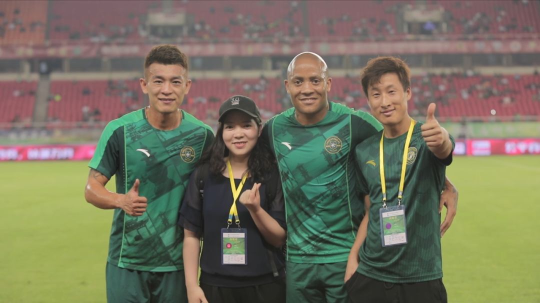 又给大家出了套考题,答完有机会在黄龙过一次“定制版主题生日”