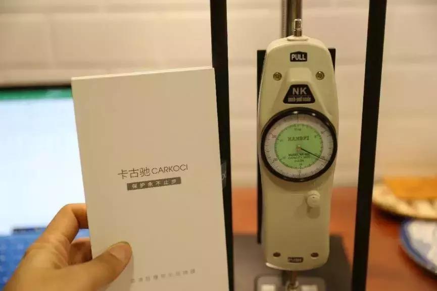 苹果钢化玻璃膜推荐防尘,苹果手机怎么样自己揭下钢化膜