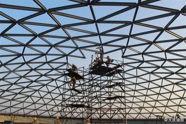 大庆油田发展目标,大庆油田获得重大突破的意义