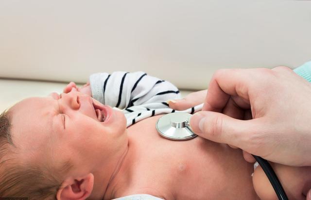 宝宝爱闹人怎么办,宝宝爱闹觉咋办