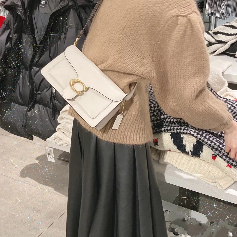 质感好点的高档气质女包,设计感高端上档次女包心形