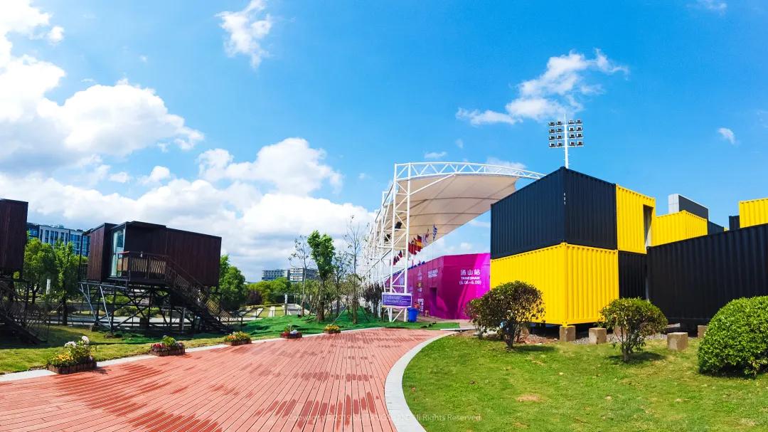 南京汤山哪里可以玩皮划艇,汤山矿坑公园三叠湖皮划艇