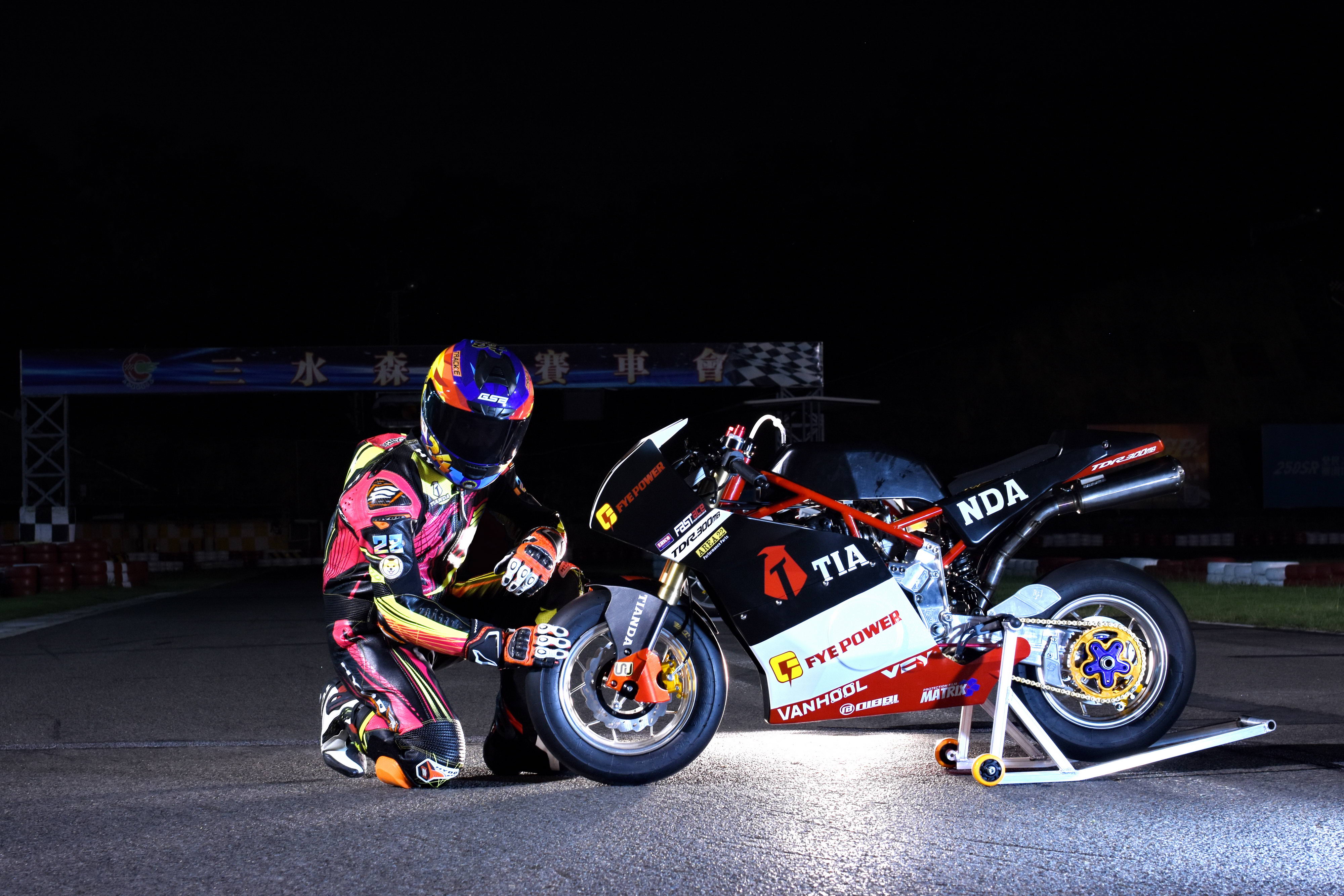 田达tdr300街车,田达tdr300