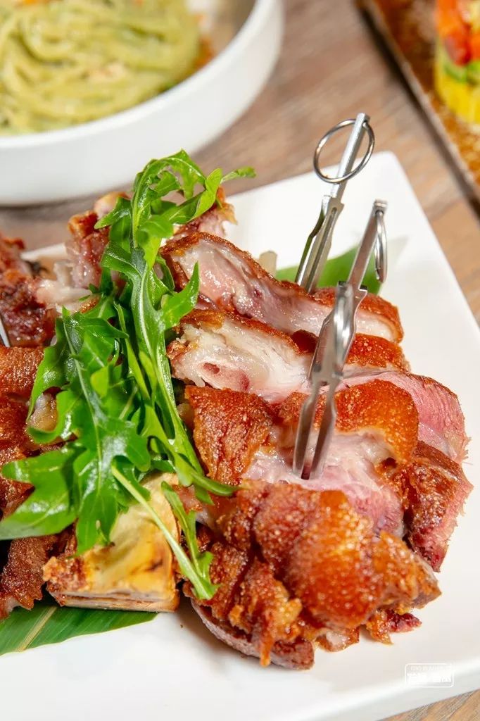 就在市桥！武侠风音乐酒馆来了，卖着60+款地道湘菜！