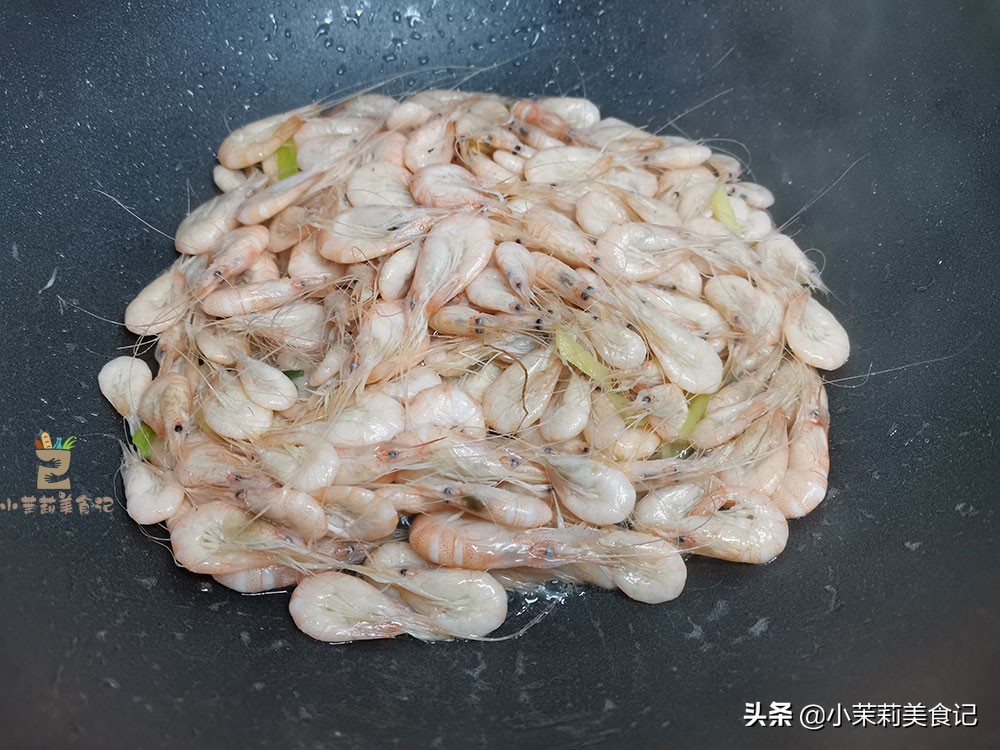 “春天的钙王”，与韭菜绝配，简单一炒贼鲜美，贵点也要给孩子吃
