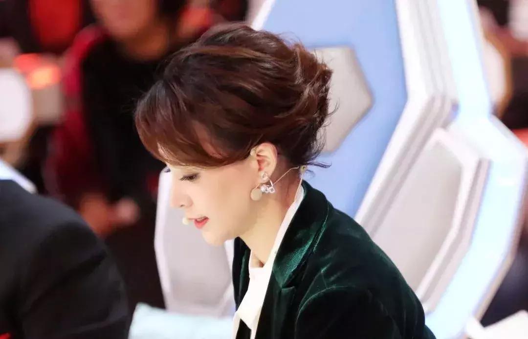 央视娱乐节目主持人董卿是哪里人,人生娱乐视频