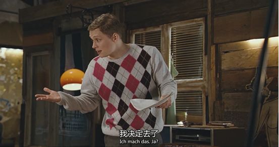 最适合躲在被子里看的电影,适合躲在被子里面看的电影