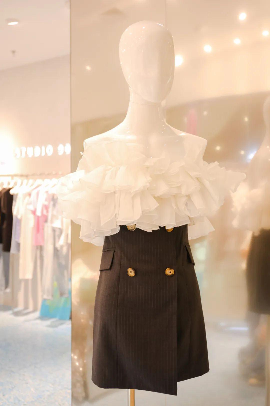 不看血亏！5.9折的克拉钻、买正装送正装的YSL，成都就这儿有