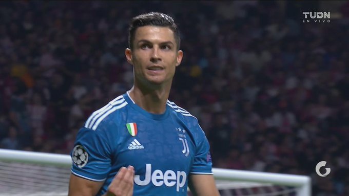 c罗20记暴力射门观众直呼过瘾,c罗22分钟内上演完美帽子戏法