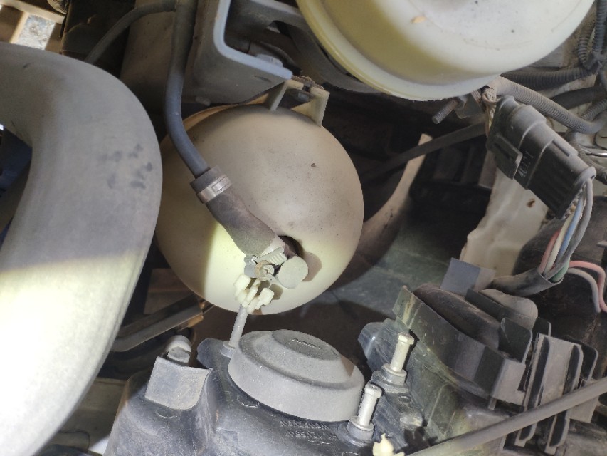 依维柯宝迪长轴高顶2.5t,依维柯宝迪2.5t发动机