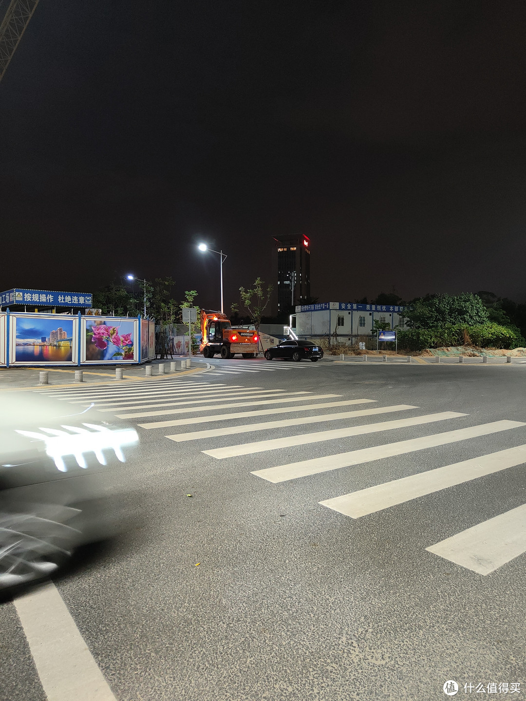 索尼imx766怎么样,realmegtneo2对比realme大师探索版