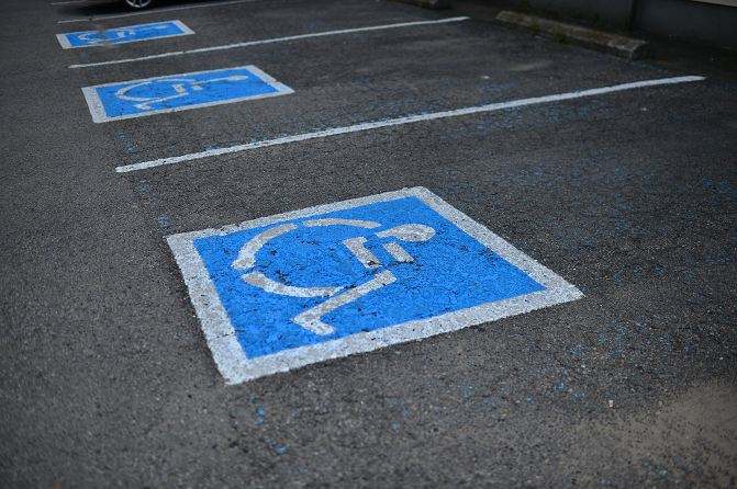 像我们农村一样的加拿大，凭什么位列发达国家？