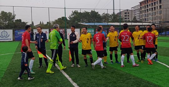 热烈祝贺安化黑茶小镇足球队豪取益甲联赛开赛三连胜
