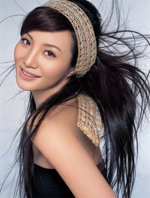 潘虹金鸡奖和百花奖终身成就奖,金鸡奖历届影帝影后潘虹