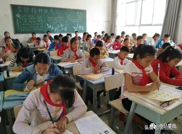 蒙自小学体育,蒙自适合孩子学习的活动
