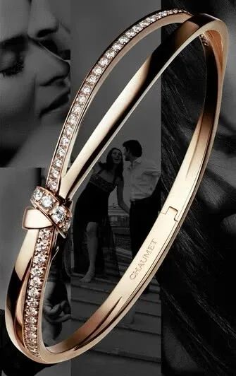 灏氱編宸撮粠鏄庢槦鍚屾,灏氱編宸撮粠棣栭グ娆惧紡鏍囧織