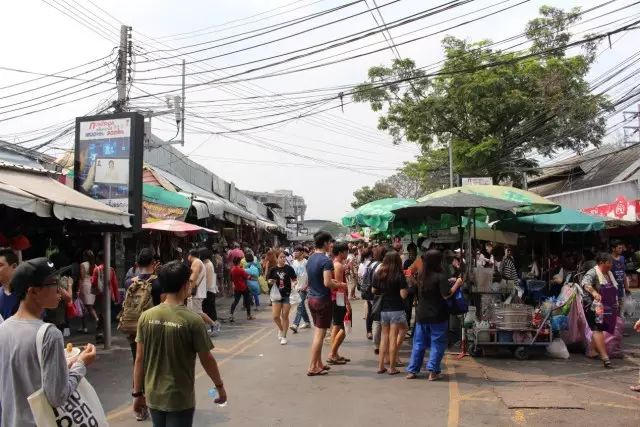 泰国曼谷购物必买地点,泰国曼谷必吃菜馆