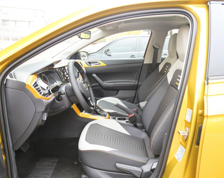 大众polo小菠萝二手,polo大众小菠萝自动挡落地价