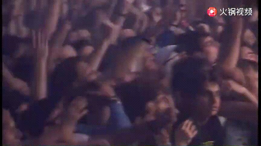 1983年迈克尔杰克逊日本演唱会,迈克尔杰克逊blackorwhite1992年彩排