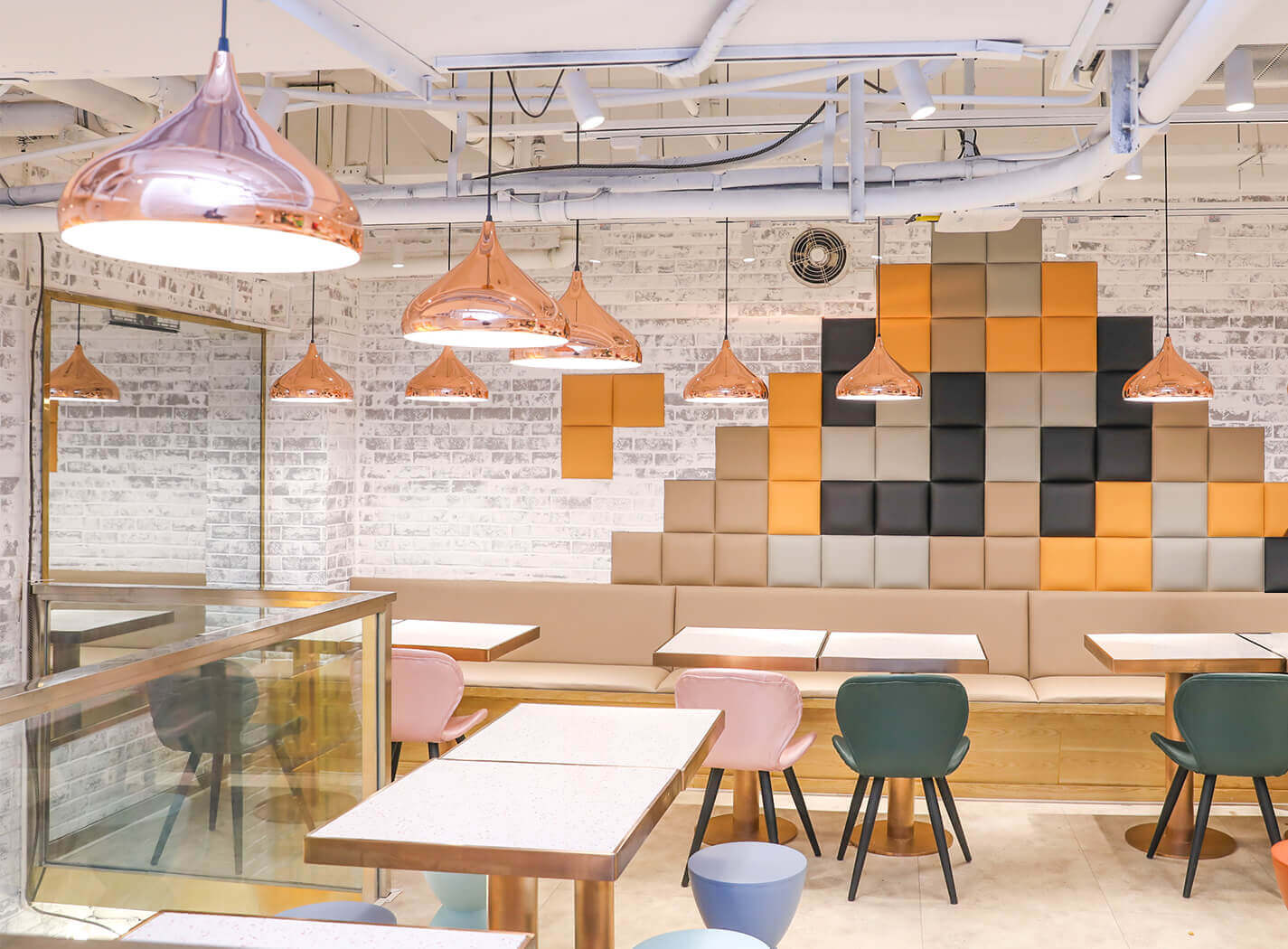 餐饮店设计装修厂家推荐,东坡餐饮门店装修设计案例