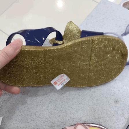 儿童哪一款凉鞋最好,哪个牌子的儿童凉鞋好穿推荐