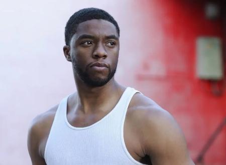 漫威又痛失一名演员，《黑豹》男主去世，网友：电影都是骗人的