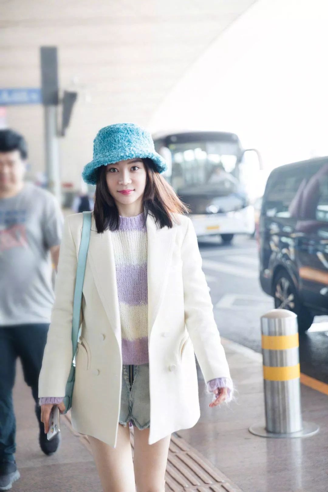 休闲风格羊羔绒渔夫帽,明星同款渔夫帽时髦显瘦又防晒