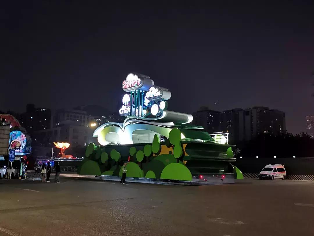 厉害了!北京工业大学@6辆国庆彩车设计及制作大揭秘