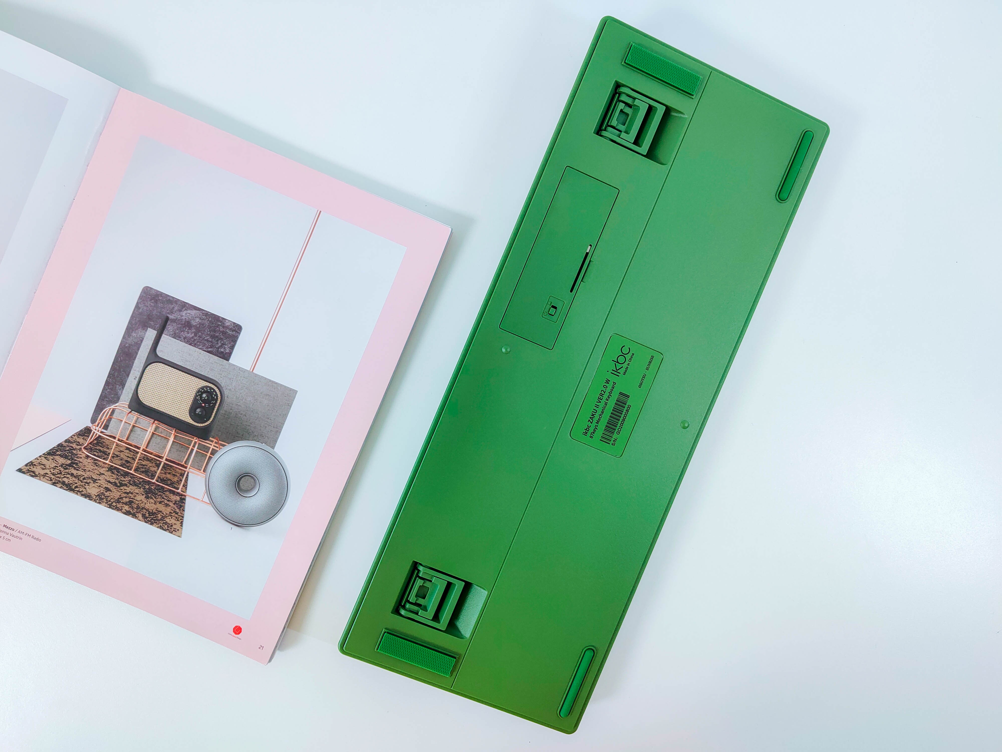 与高达、蝙蝠侠组队，ikbc机械键盘+安德斯特电竞椅套装评测