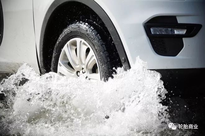 澶х嫍鍥洪搨att娣卞害璇勬祴,鍥洪搨att杞儙鍜屾櫘閫氳疆鑳庡姣斾紭缂虹偣