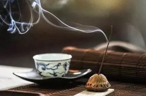 号级茶和印级茶七子饼茶,云南七子饼茶熟茶年份识别方法