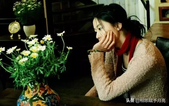 女人为什么不能谈太久的恋爱,每个女人其实都想谈一辈子的恋爱