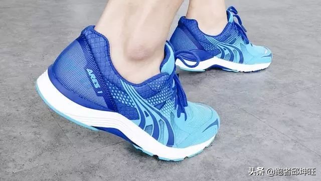 有没有比多威战神好的跑鞋,多威战神2dsp版跑鞋