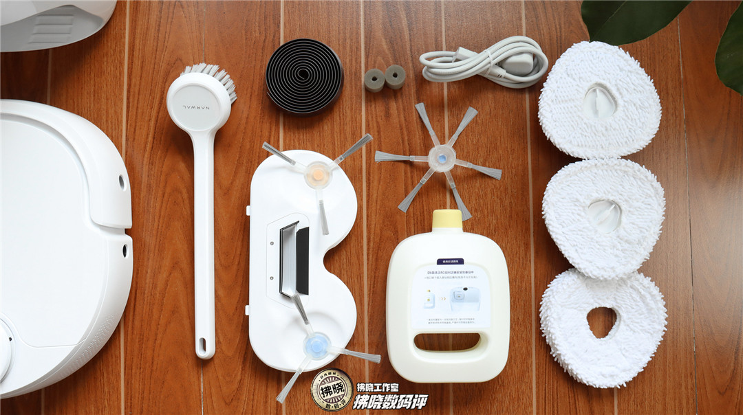 自己洗拖布的机器人,云鲸智能扫拖一体机器人怎么样