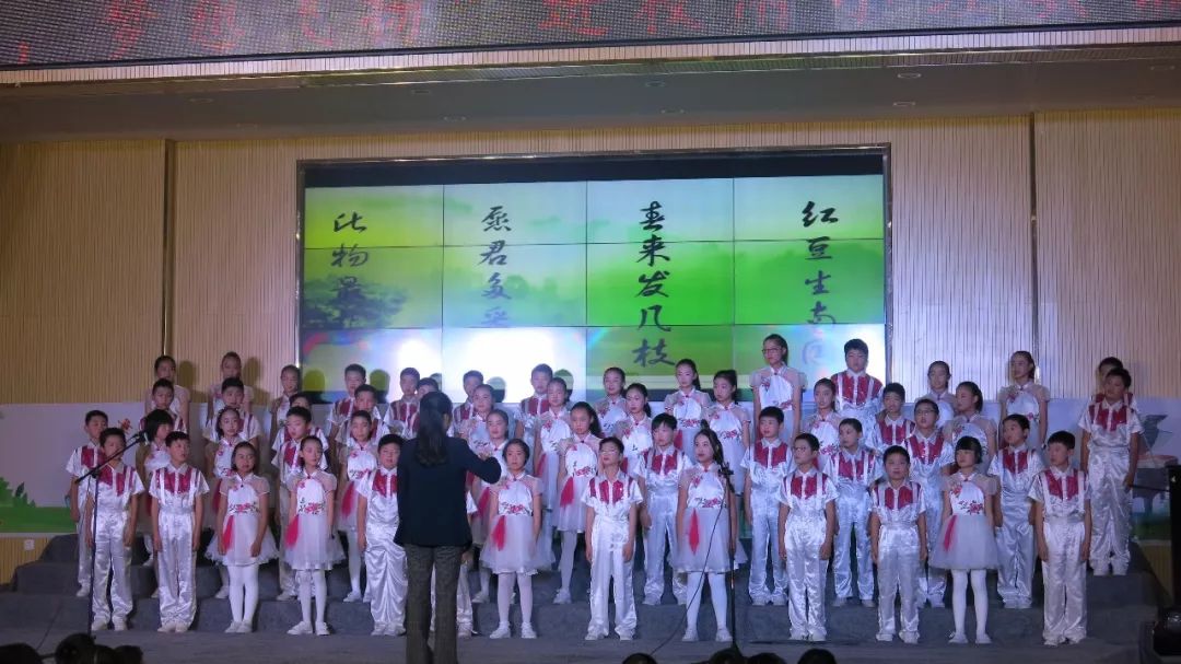 加油少年未来可期幼儿园升小学,加油少年未来可期送娃上学