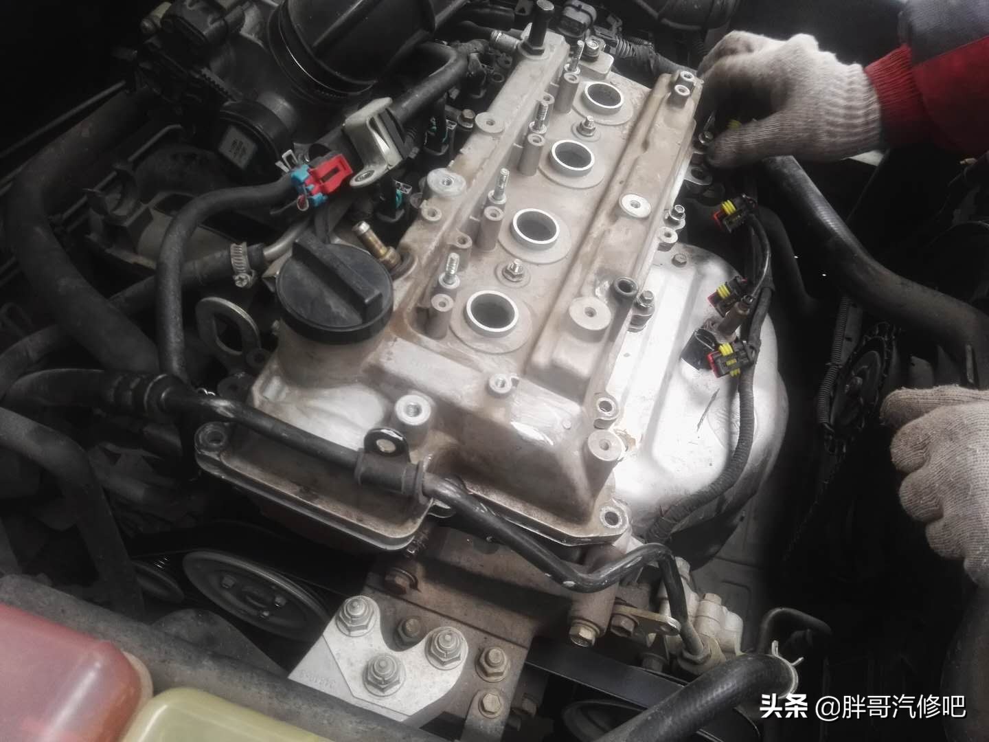 胖哥二手车维修视频,修理工不小心弄坏车