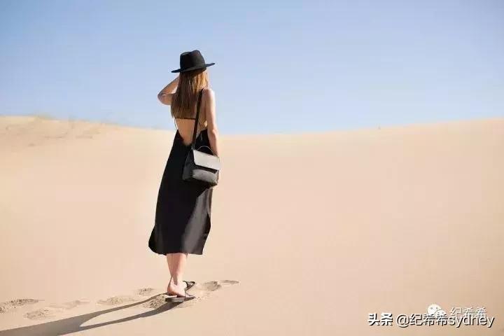 2022年度很火包包,2020年最潮时尚的小众包包推荐