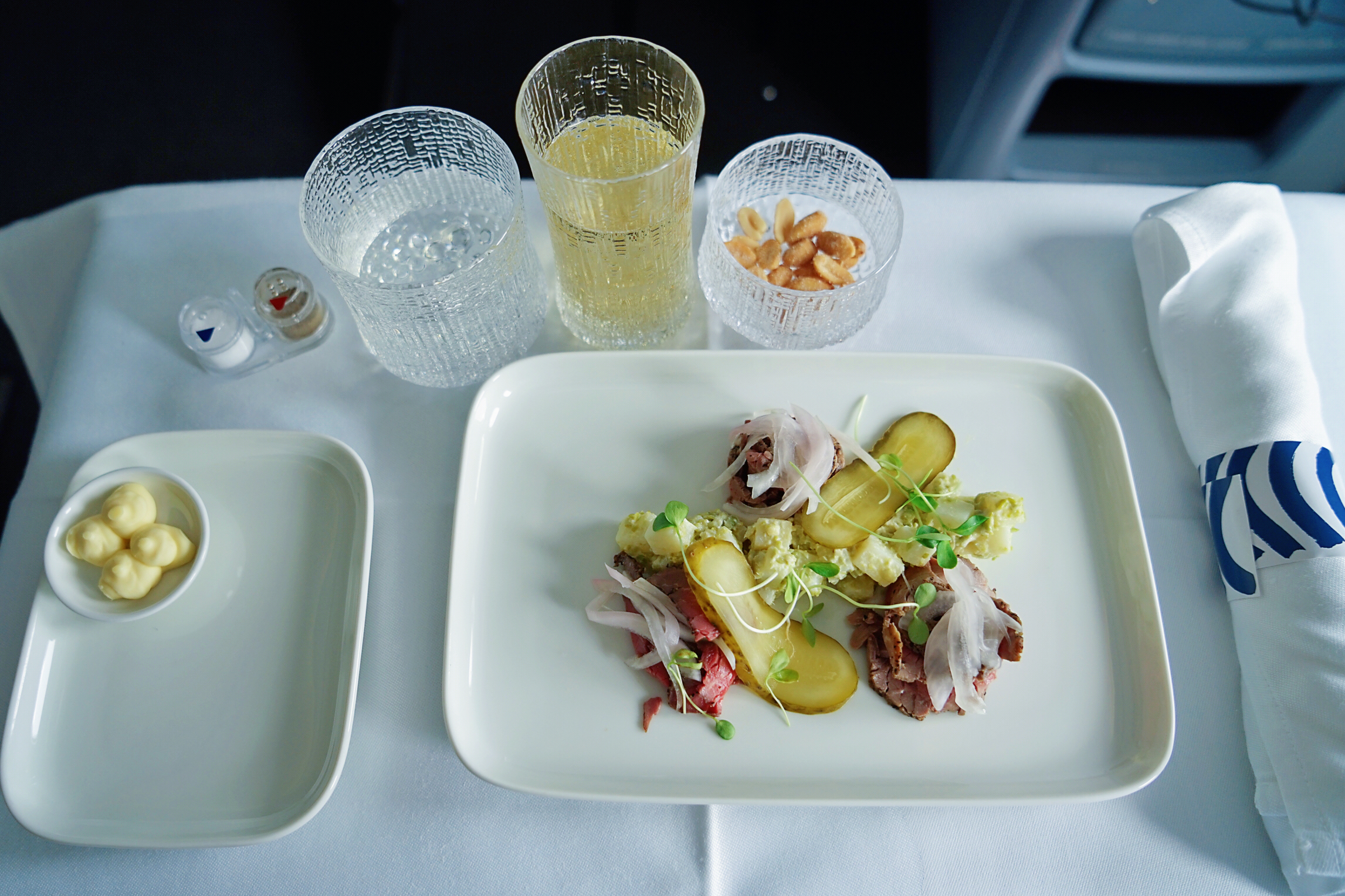 不会英语也能嗨的国家,不会英语能游遍世界吗