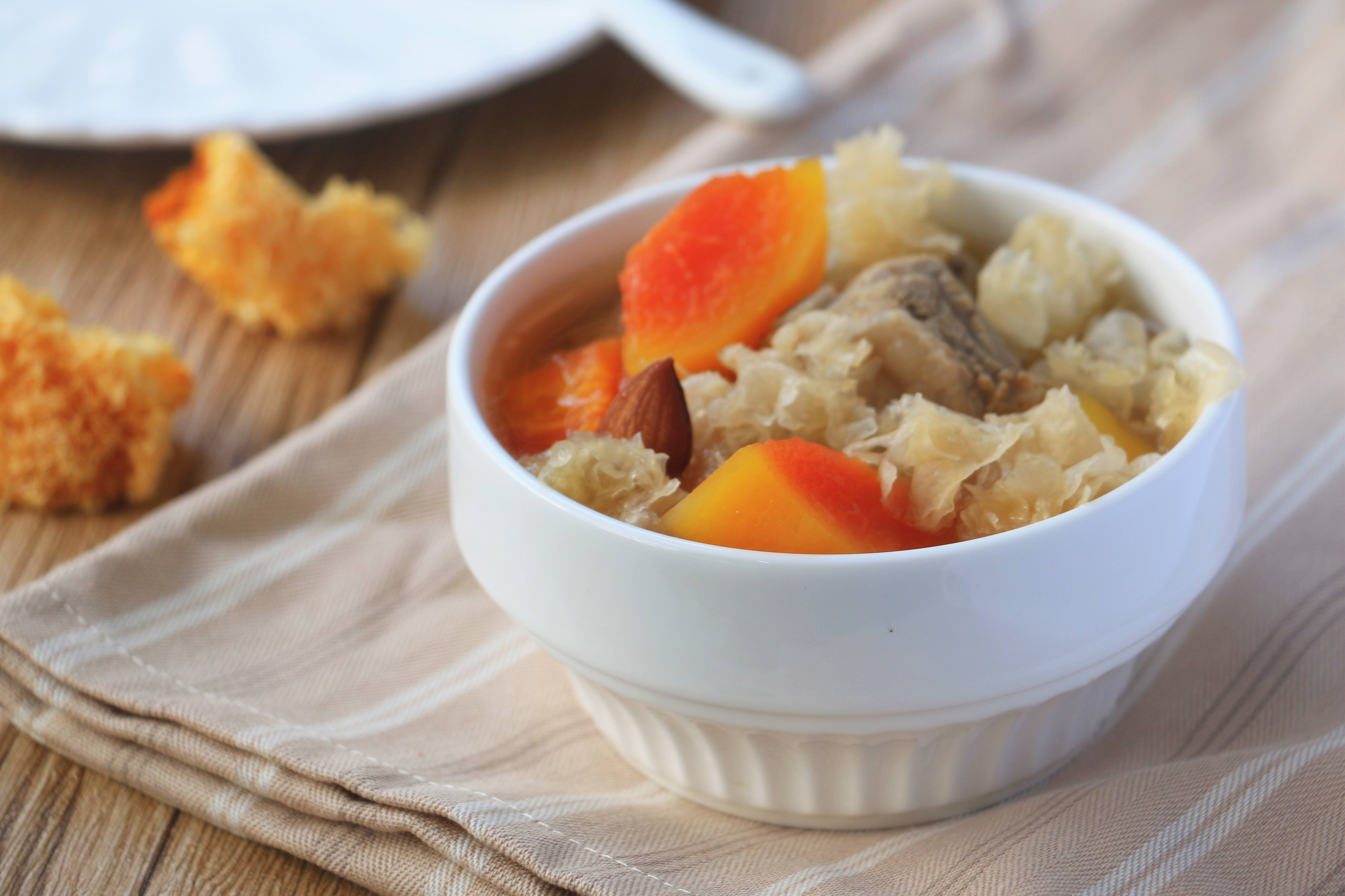 木瓜板栗花生排骨汤怎么做的,花生木瓜排骨汤的做法视频