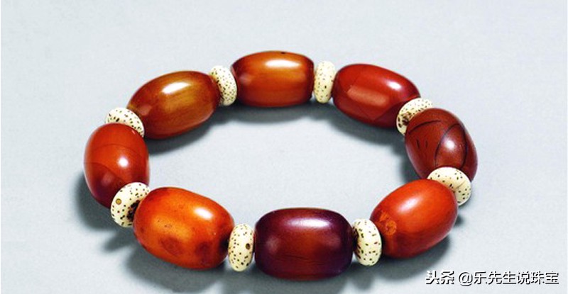 蜜蜡怎么鉴别真假108颗小技巧,如何用紫光灯鉴别蜜蜡真假视频