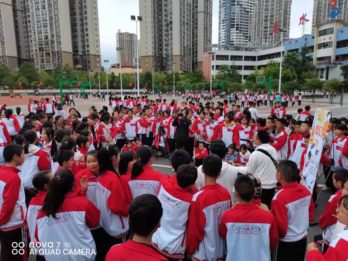 绀惧洟鎷涙柊娲诲姩鍦嗘弧缁撴潫,绀惧洟鎷涙柊缇庣瘒鏂囨