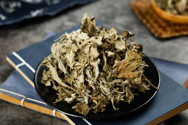 什么时候割艾草最佳 (什么时候割艾草最好呢)