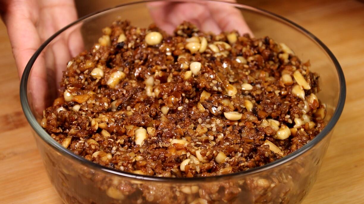 制作原味香菇酱的家常做法,正宗素香菇酱的制作方法