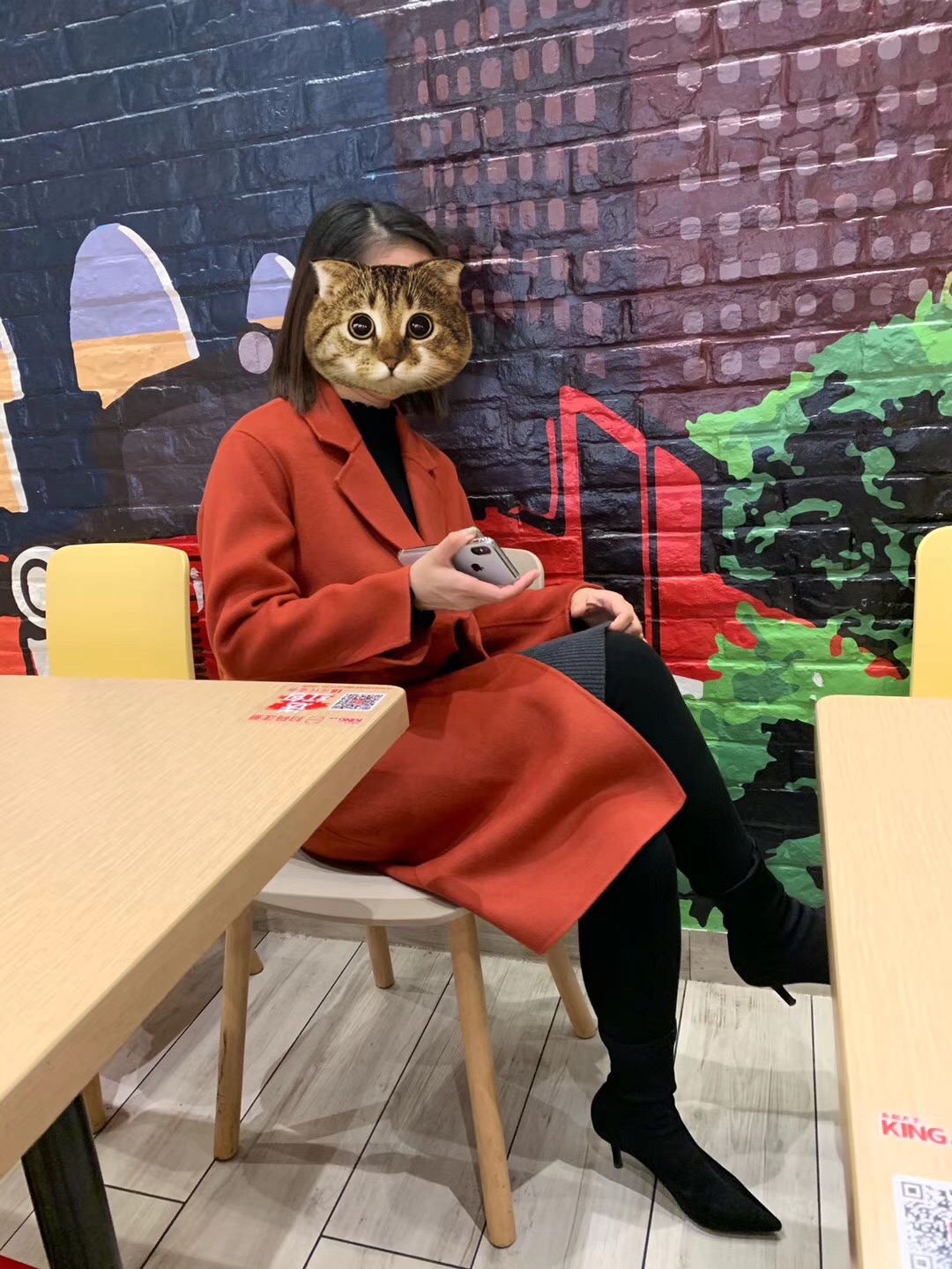 优雅、高级羊毛/绒大衣，怎么穿才更讲究？这些穿搭知识点很重要