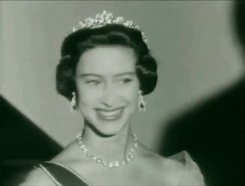 英国皇室女王伊丽莎白,英国王室伊丽莎白的一生