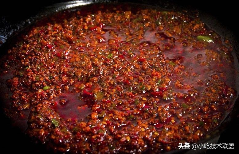 大厨必备50种秘制酱汁配方,46道菜